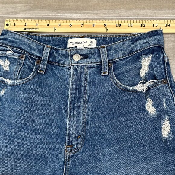Abercrombie & Fitch High Rise Mom Jean Curve Love in Medium Wash Distressed - Picture 10 of 15